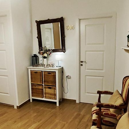 Hostal Aliste Madrid Eksteriør billede