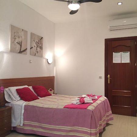 Hostal Aliste Madrid Eksteriør billede