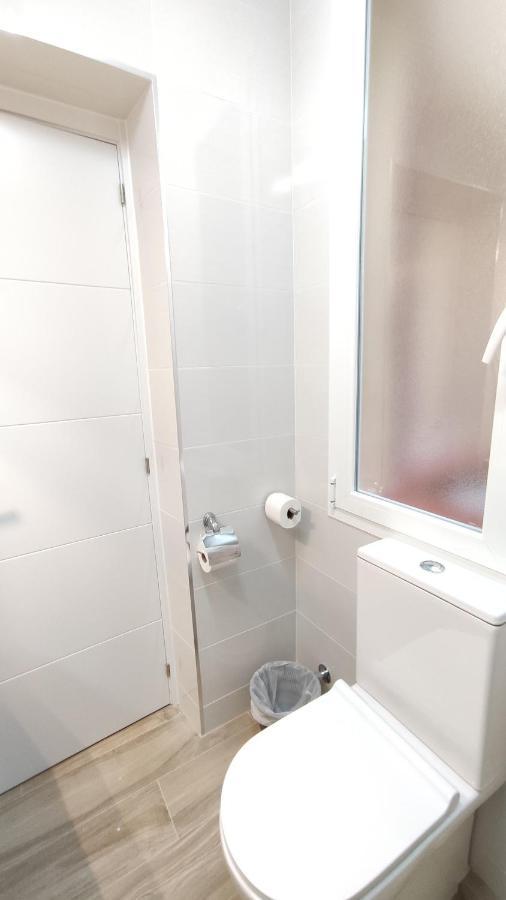 Hostal Aliste Madrid Eksteriør billede