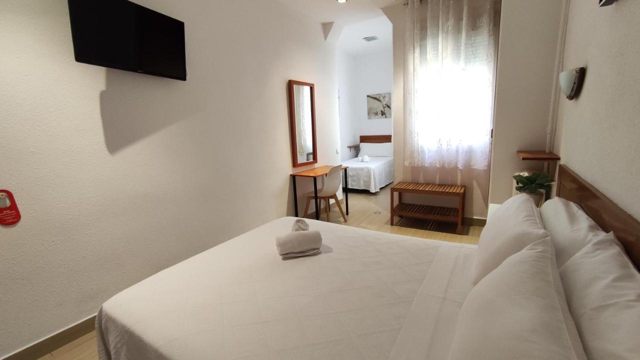 Hostal Aliste Madrid Eksteriør billede